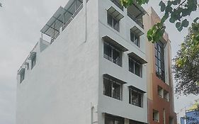 Super Hotel O River View Near Shaniwar Wada